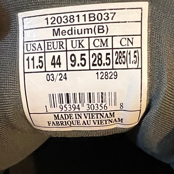 Brooks Adrenaline GTS 23 Black, Gunmetal and Sharp Green, Women’s 11.5 Medium - Picture 11 of 12